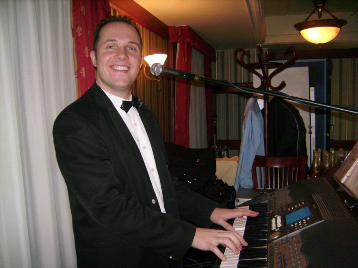 Esküvői zenekar élő zongorajátékkal – Balmazújváros, Balmaz Hotel