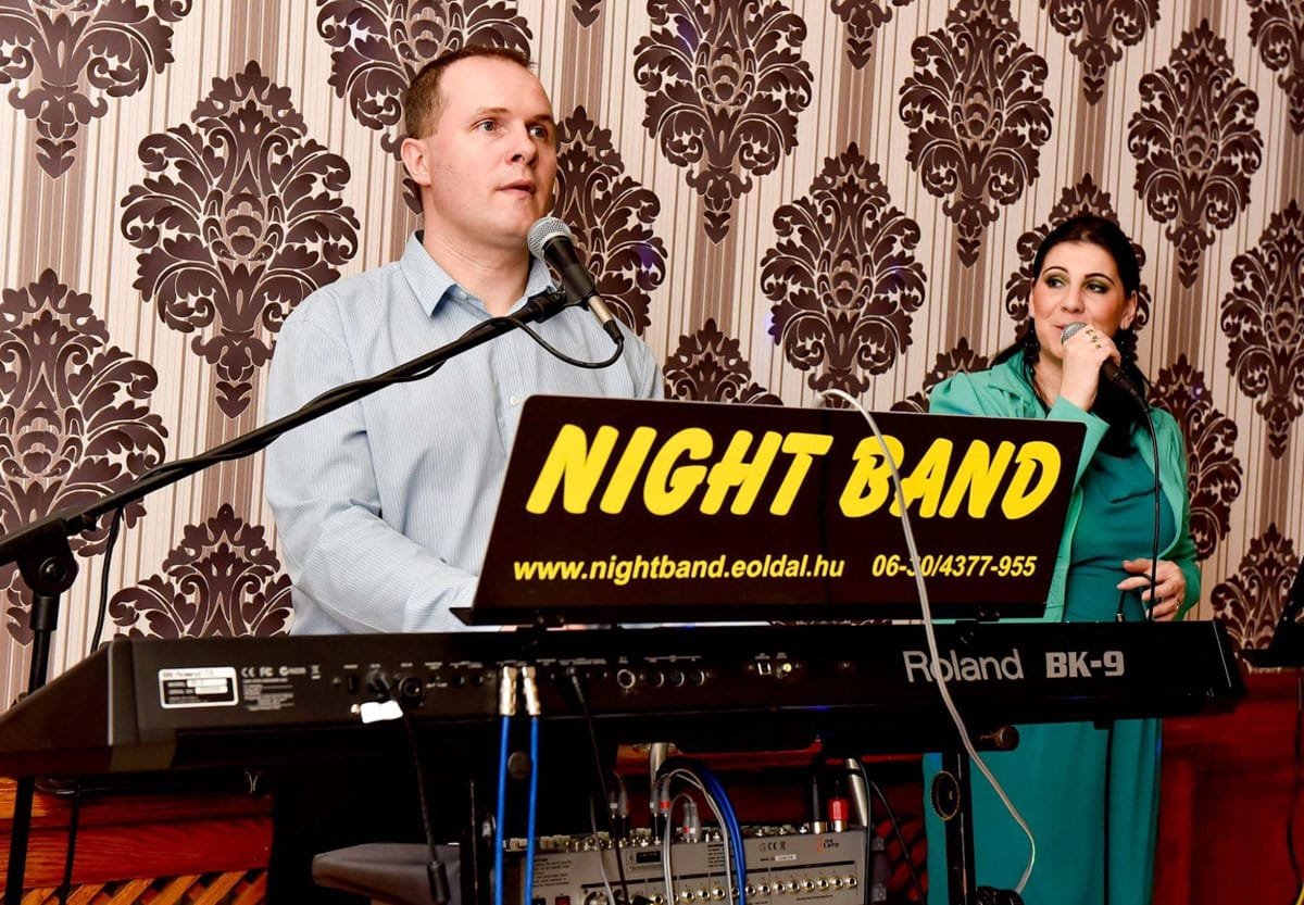 Night Band élőzenei előadás – Debreceni Seeman Étterem