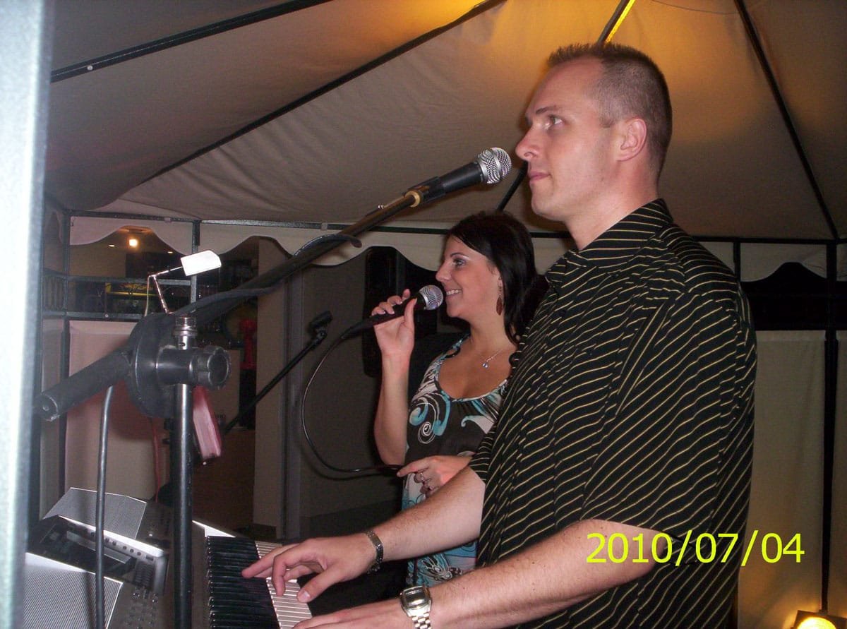 Esküvői zenekar profi előadása – Hajdúszoboszló